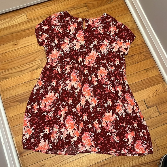 Old Navy floral mini dress - Picture 6 of 8